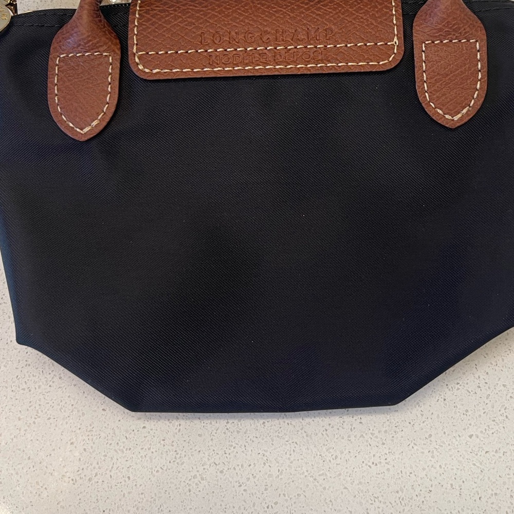 MINI LONGCHAMP BLACK AND COGNAC!! Gorgeous!!! New!!!! - Picture 5 of 10